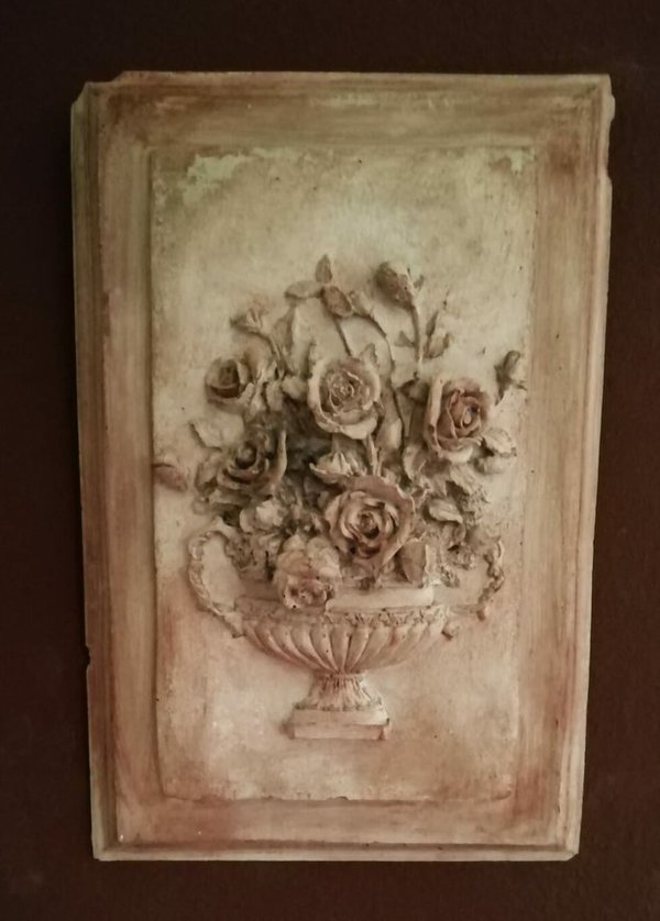Reliefbild "Rosen" aus Zement